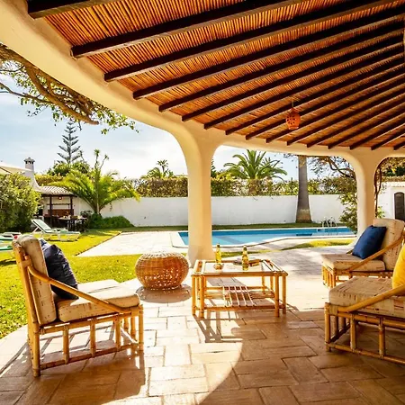 Atlas - Piscina Aquecivel E Bbq Em Villa *