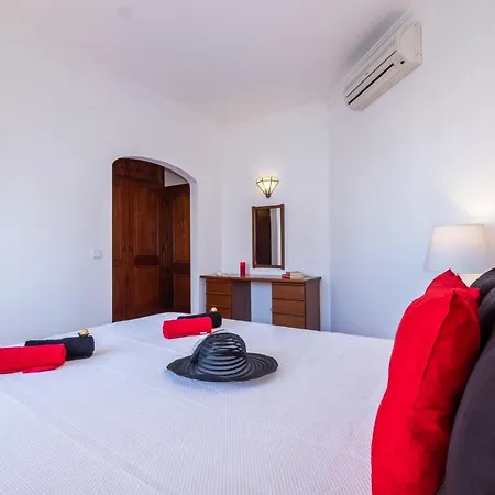 Villa Atlas - Piscina Aquecivel E Bbq Em Albufeira
